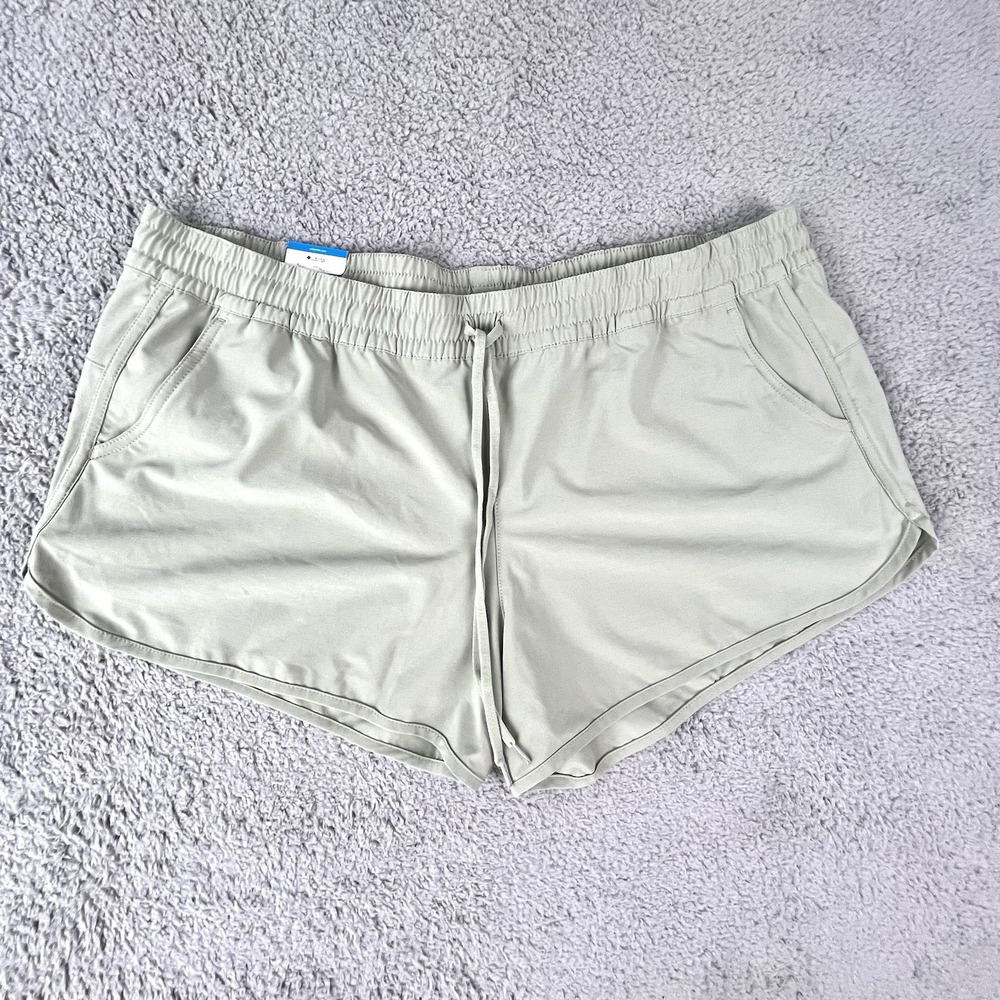 Columbia Bogota Bay Stretch Shorts 2XL‎ NWT Women's Beige Green Court Fit